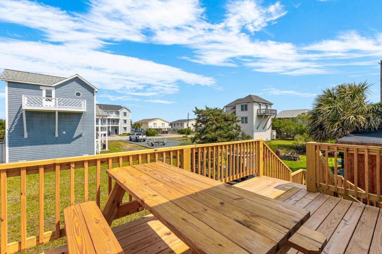 Catch A Wave Villa Topsail Beach Exterior photo